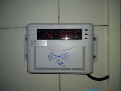 上海射頻卡水控器,限時(shí)洗澡,刷卡收費(fèi)洗澡